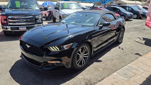 Ford Mustang 2p Coupé EcoBoost L4/2.3/T Aut