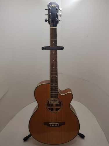 Imagen 4 de 8 de Guitarra Electroacustica Aria Fet Elite Tapa Pino Corte Y Eq