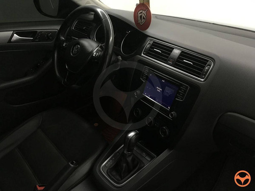 Imagem 13 de 15 de Volkswagen Jetta 1.4 16v Tsi Comfortline Gasolina 4p
