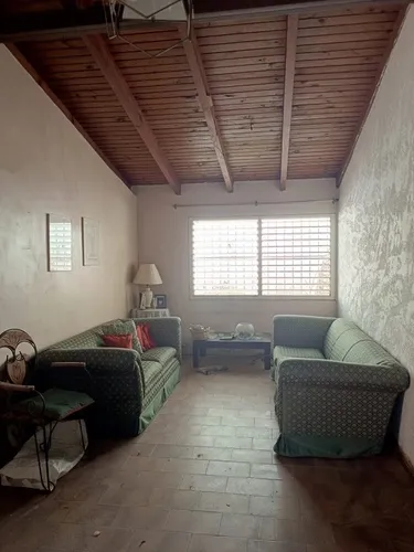 Vende Casa Urb El Naranjal. V.l.