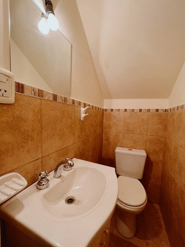 Imagen 2 de 7 de Duplex En Venta En Indio 439 (alem 2700)
