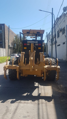 Motoniveladora Caterpillar 140k