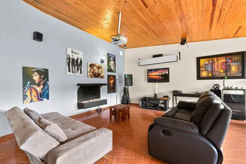 Casa En Arriendo/venta En La Calera. Cod A16580