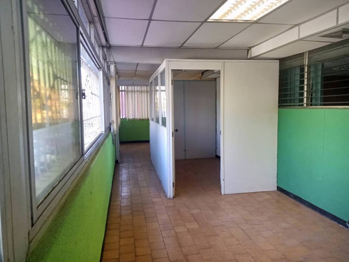 Imagen 11 de 12 de Local En Venta. ¿deseas Hacer Una Excelente Inversión? En Pleno Centro De Alta Vista, En Puerto Ordaz , Oportunidad Única Al Mejor Precio