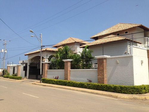 Imagen 6 de 14 de Townhouse En Venta, Residencias Morro Paradise Village, Lecheria
