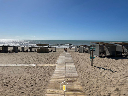 Casas en Costa Esmeralda 200-300k