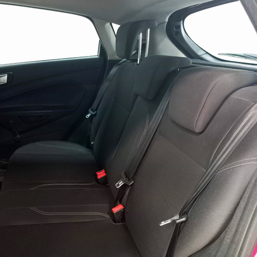 Imagen 13 de 14 de Ford Fiesta 1,6l S 5p