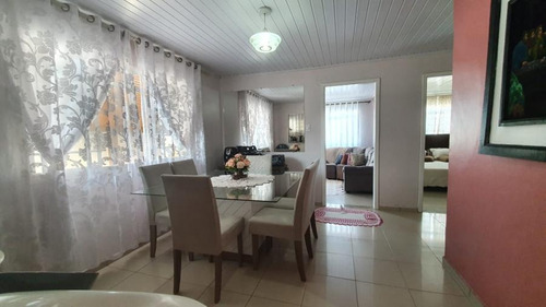Casa Para Venda Em Guarapuava, Vila Bela, 3 Dormitórios, 2 Banheiros, 2 Vagas - Cs-0020_2-976947