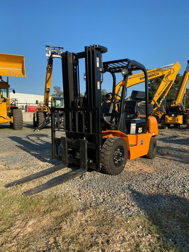 Imagen 1 de 15 de Autoelevador 2500kg - 2.5 Toneladas - Sinomach Cpcd25
