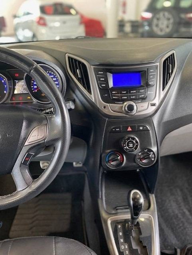 Imagem 10 de 10 de Hyundai Hb20x 1.6 16v Premium Flex 4p Automático
