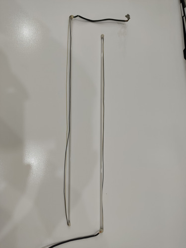 Par De Lâmpadas Monitor Samsung 2232bw Com 49cm Sem Calha (Usado)