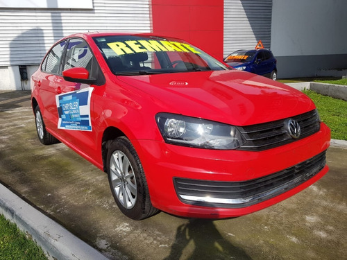 Imagen 5 de 15 de Vento Comfortline Tiptronic 2019