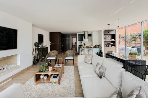 Apartamento En Arriendo/venta En Chiconavarra. Cod A7524