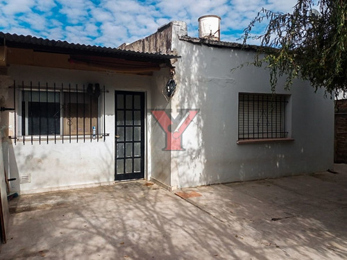 Imagen 11 de 15 de Casa En Venta - Abasto 519bis / 209 Y 210