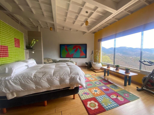 Casa En Venta Ubicada En Sierra De Santa Rosa En Guanajuato 