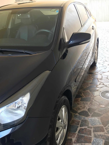 Imagem 3 de 15 de Hyundai Hb20s 2014 1.6 Comfort Plus Flex 4p