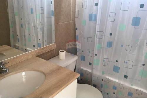 Se Vende Depto. 3d+2b+est. Y Bod Recoleta