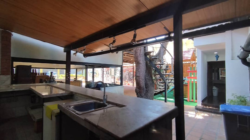Fondo De Comercio Restaurante, Porlamar