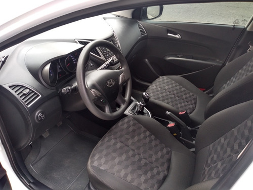 Hyundai Hb20 2016 1.6 Comfort Plus Flex 5p