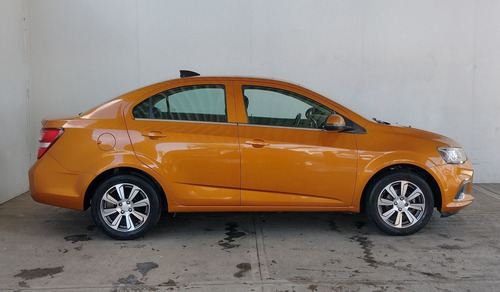 Imagen 8 de 13 de Chevrolet Sonic 2017 1.6 Premier At