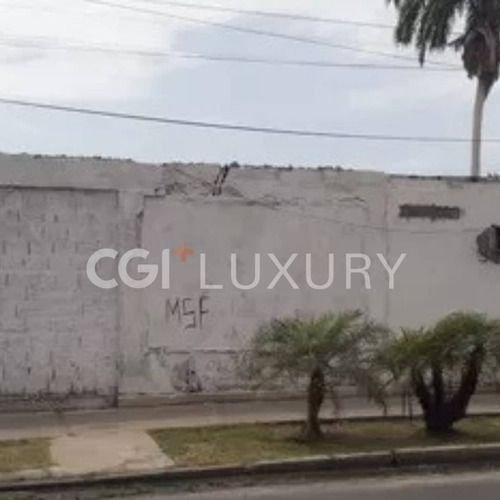 Cgi + Luxury Lecheria Ofrece En Venta Terreno Av. Principal De Lecheria 915 M2