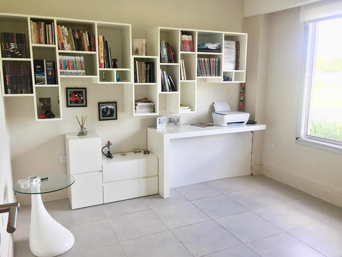 Imagen 16 de 30 de Cardales Forever Alquiler Vacacional Casa En Country Cardales Village 4 Hab.hasta 8 Pers. Pileta Climatizada Wifi Gym Tenis Plaza