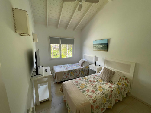 Imagen 15 de 27 de Carilo Casa Rinna Cerca Del Mar