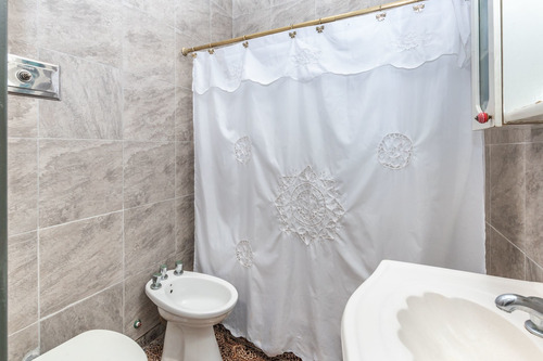 Imagen 25 de 30 de Venta Ph 4 Ambientes Cochera Patio La Tablada