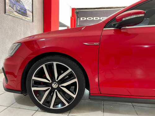Imagen 16 de 16 de Volkswagen Vento 2018 2.0 Tsi Gli 211cv Permuto/financio