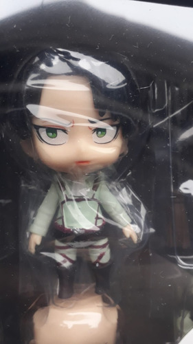 Figura Shingeki No Kyojin - Levi Limpiador (Usado)