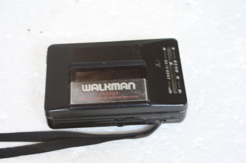 Walkman Sony Mod. Wm-f2015 Sucata Eletronica (Usado)