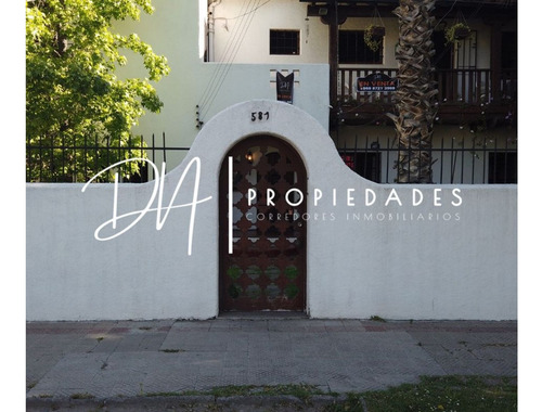 Preciosa Casa Estilo Neocolonial Español En Ñuñoa