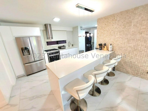 Espectacular Apartamento En Alquiler Santa Paula.25-2063 K.o
