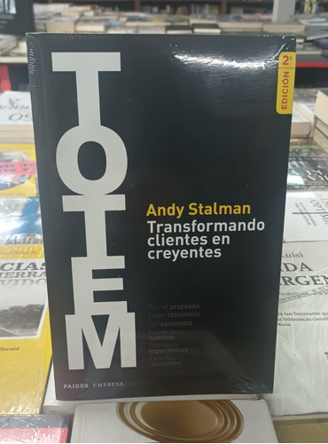 Totem Transformando Clientes En Creyentes