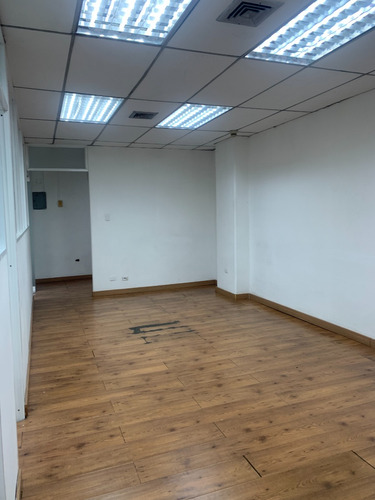Centro Empresarial Miranda -los Ruices- Oficina En Alquiler