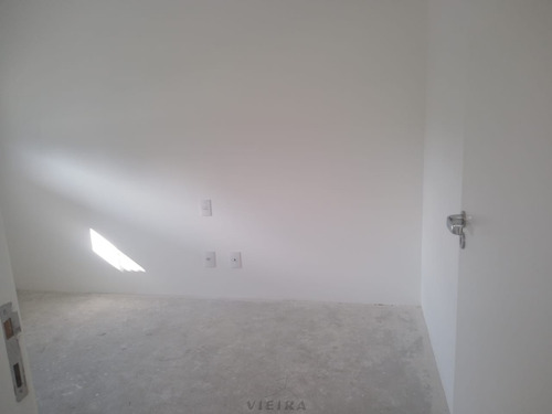 Imagem 12 de 15 de Sala Com Living Ampliado!! - 2745-1