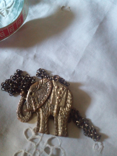 Colgante Cuello Elefante Bronce