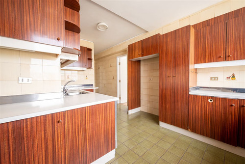 Departamento Con Vista En Venta De 2 Dorm. En Cerro Castilo