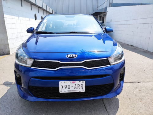 Imagen 6 de 13 de Kia Rio Sedan Lx 1.6l L4 121hp Mt 2018