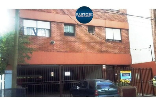 Imagen 1 de 10 de Alquiler De Monoambiente En Olivos A 1 C/ Plaza!