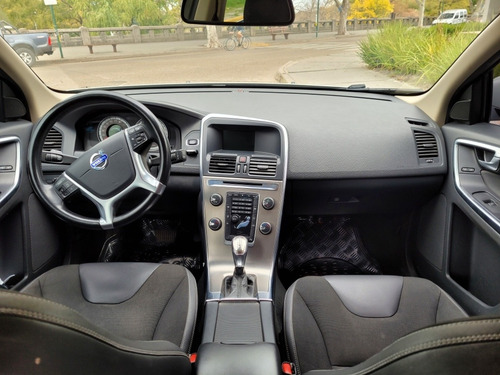 Imagen 6 de 8 de Volvo Xc60 2.0 T5 Hight 245cv