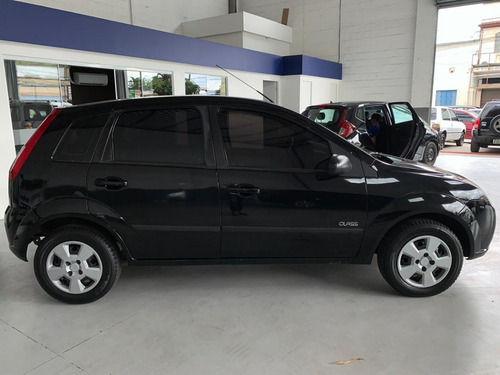 Imagem 4 de 12 de Ford Fiesta 1.0 2010