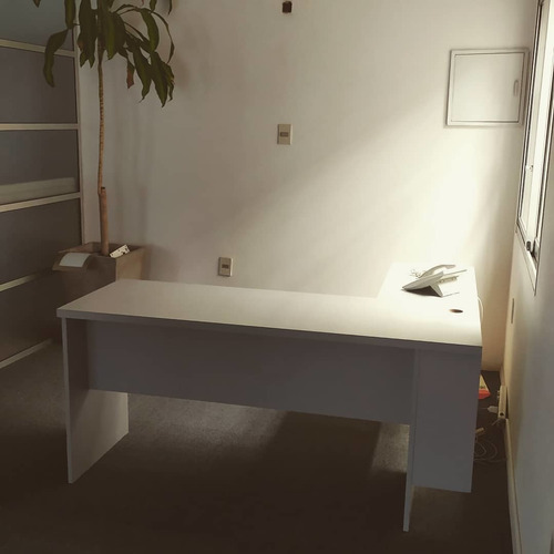 Pocitos, Oficinas