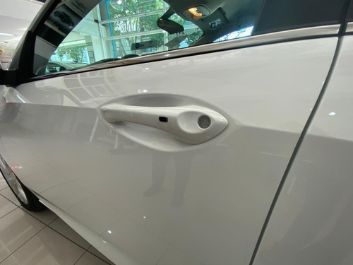 Imagen 10 de 24 de Nuevo Onix Premier || 1.0 T At 2023
