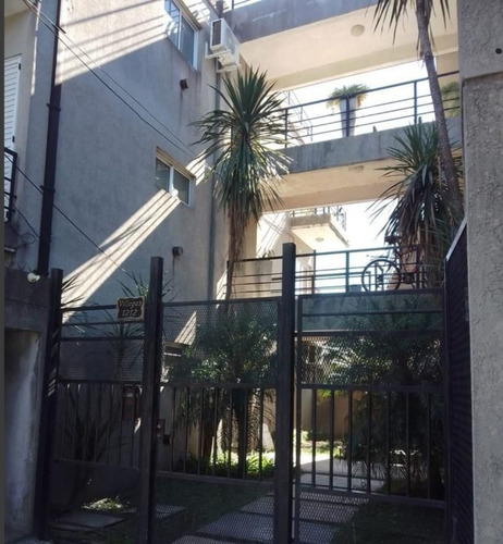 Imagen 2 de 14 de Venta De Monoamb C/ Terraza Y Balcon- Ituzaingo