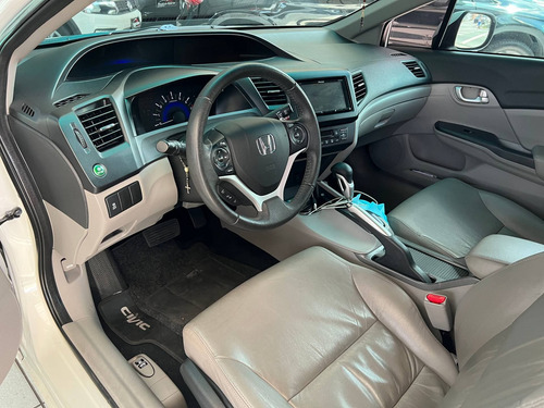 Imagem 9 de 10 de Honda Civic 2.0 Lxr 16v Flex 4p Automático