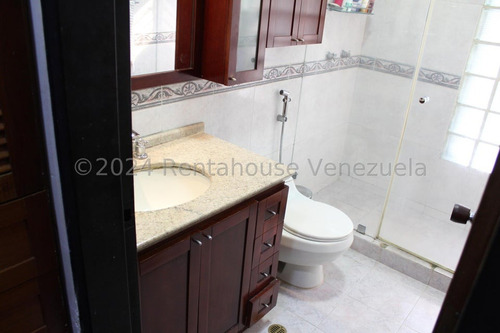 Rt Townhouse En Venta En La Boyera Mls # 25-20083