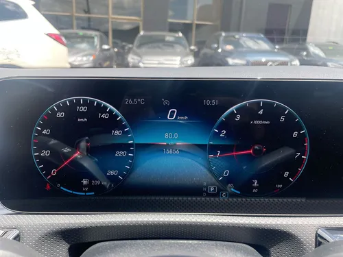 Mercedes-Benz Clase CLA 1.3 Cla 180 Amg Line At