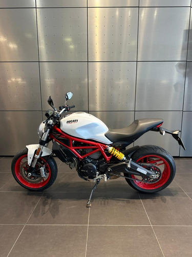 Imagen 9 de 10 de Ducati Monster 797