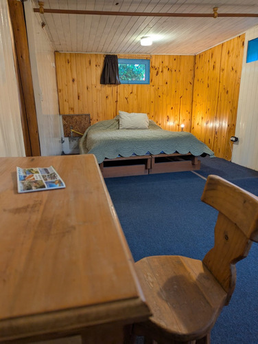 Cabaña En Dina Huapi Frente Al Lago Equipada, Calefaccionada Y Lista Para Disfrutar El Invierno